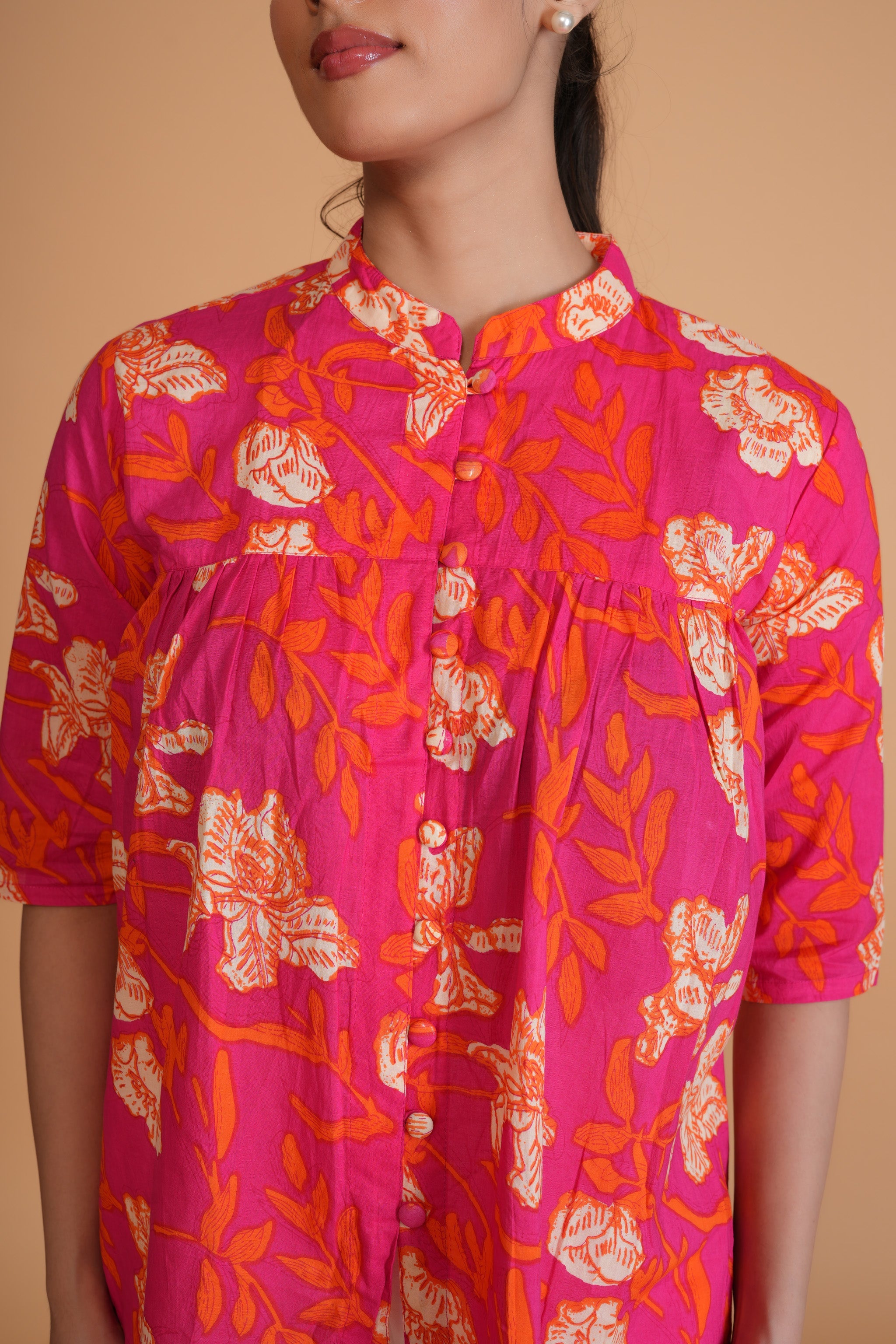 Chinese Collar