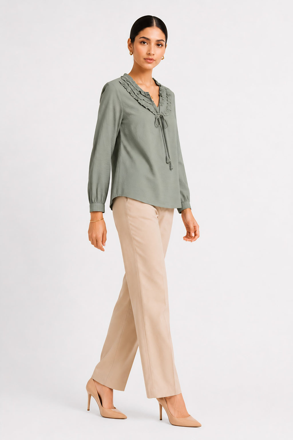close-up of Green Frill Trimmed Shirt in bubble-crepe with round neck, women's tunic