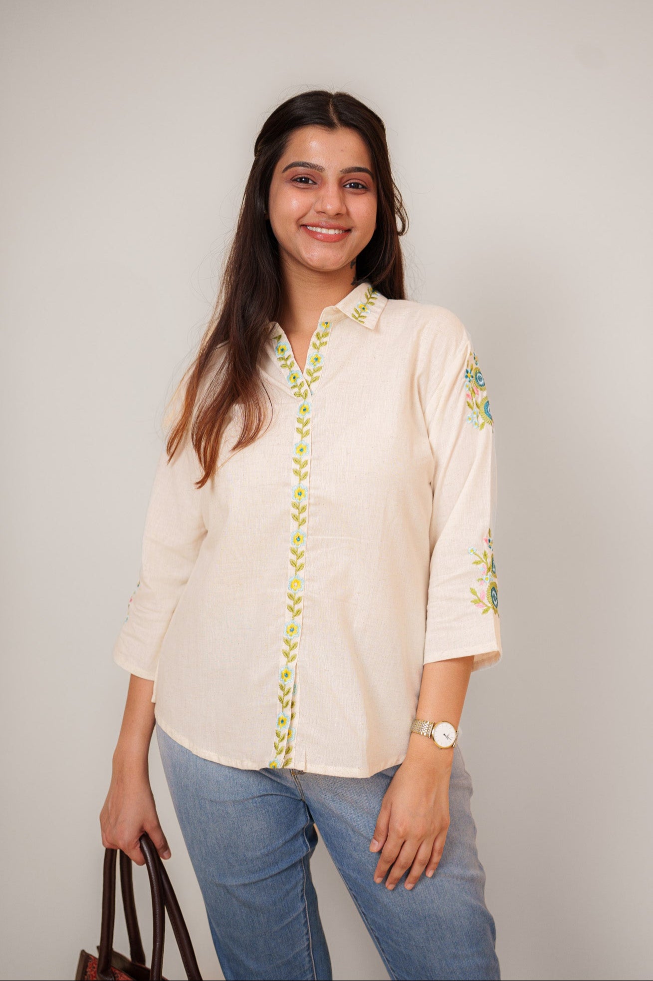 Natural Flex Cotton A-Line Tunic with Collar & Embroidery
