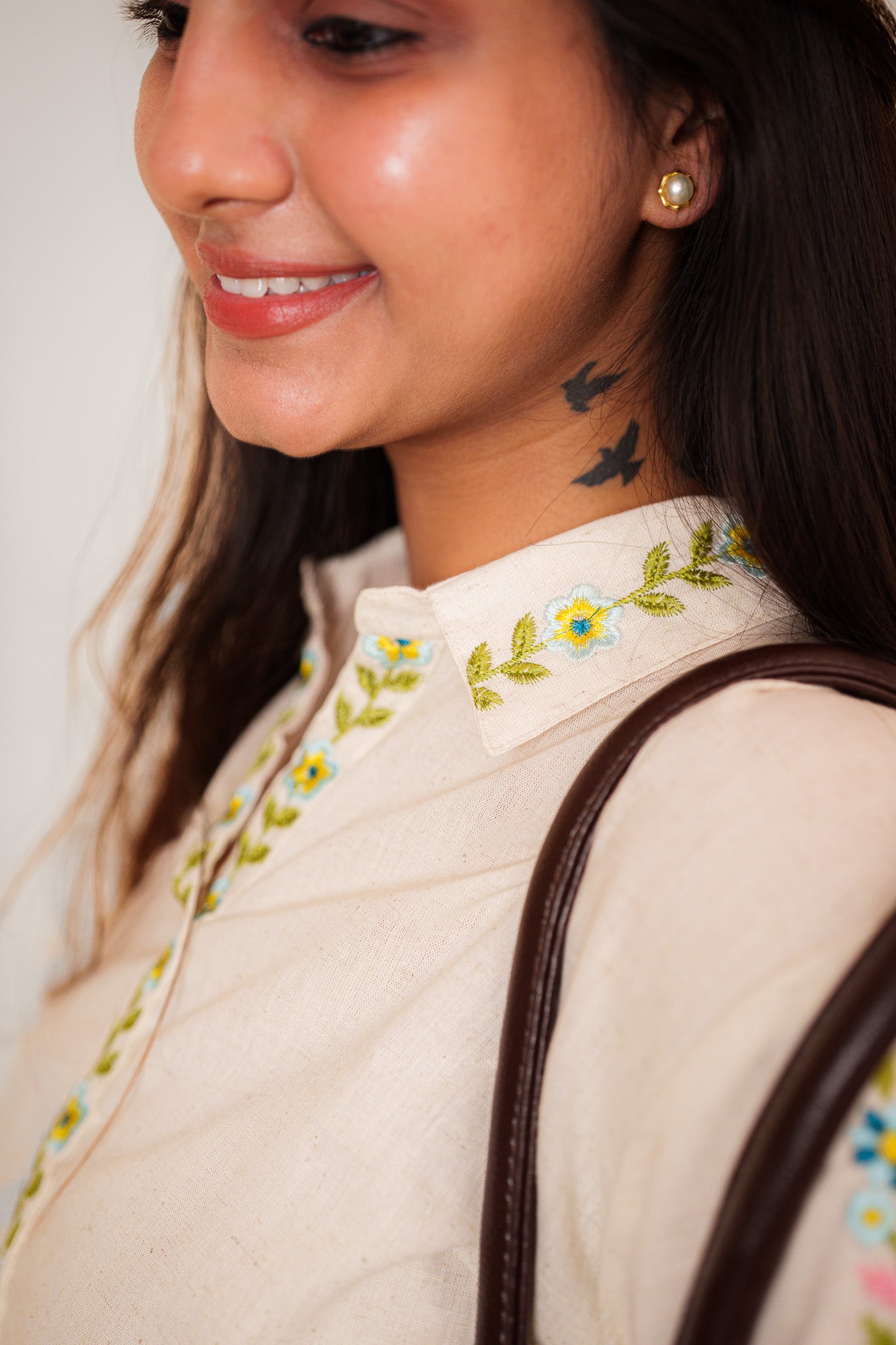 Natural Flex Cotton A-Line Tunic with Collar & Embroidery