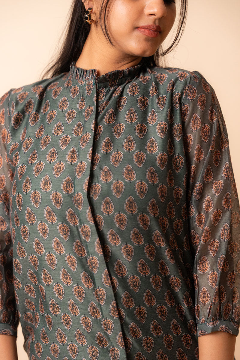 neckline detail of Green Chanderi Shirt for office and workwear, women's tunic