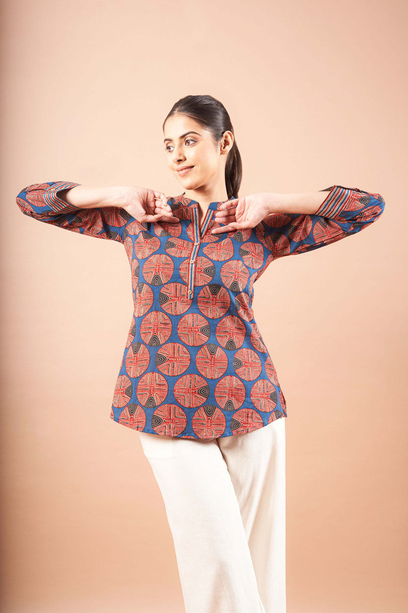 neckline detail of Indigo Ajrak Straight Top with mandarin collar with full sleeve, women's tunic