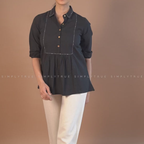 Black Flex Cotton A-Line Top.MOV